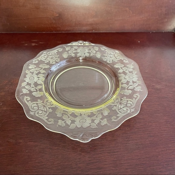 Vintage 1930s Cambridge Apple Blossom Yellow One Salad Plate - Picture 5 of 11